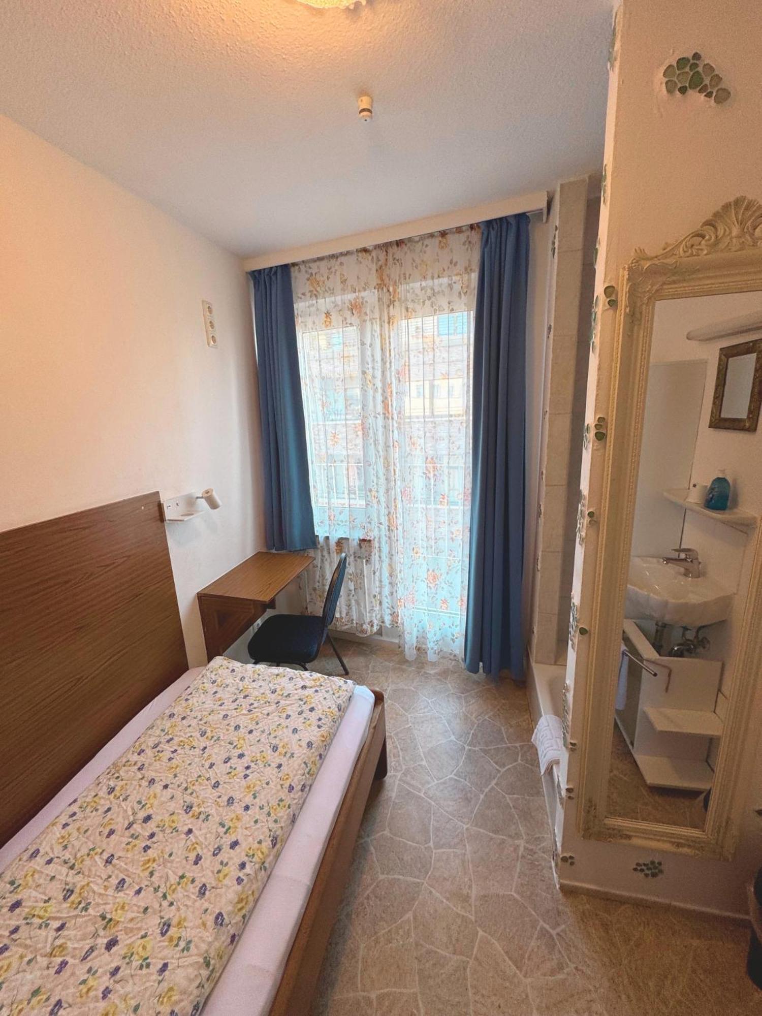 Hostel Heinzelmaennchen Köln Eksteriør bilde